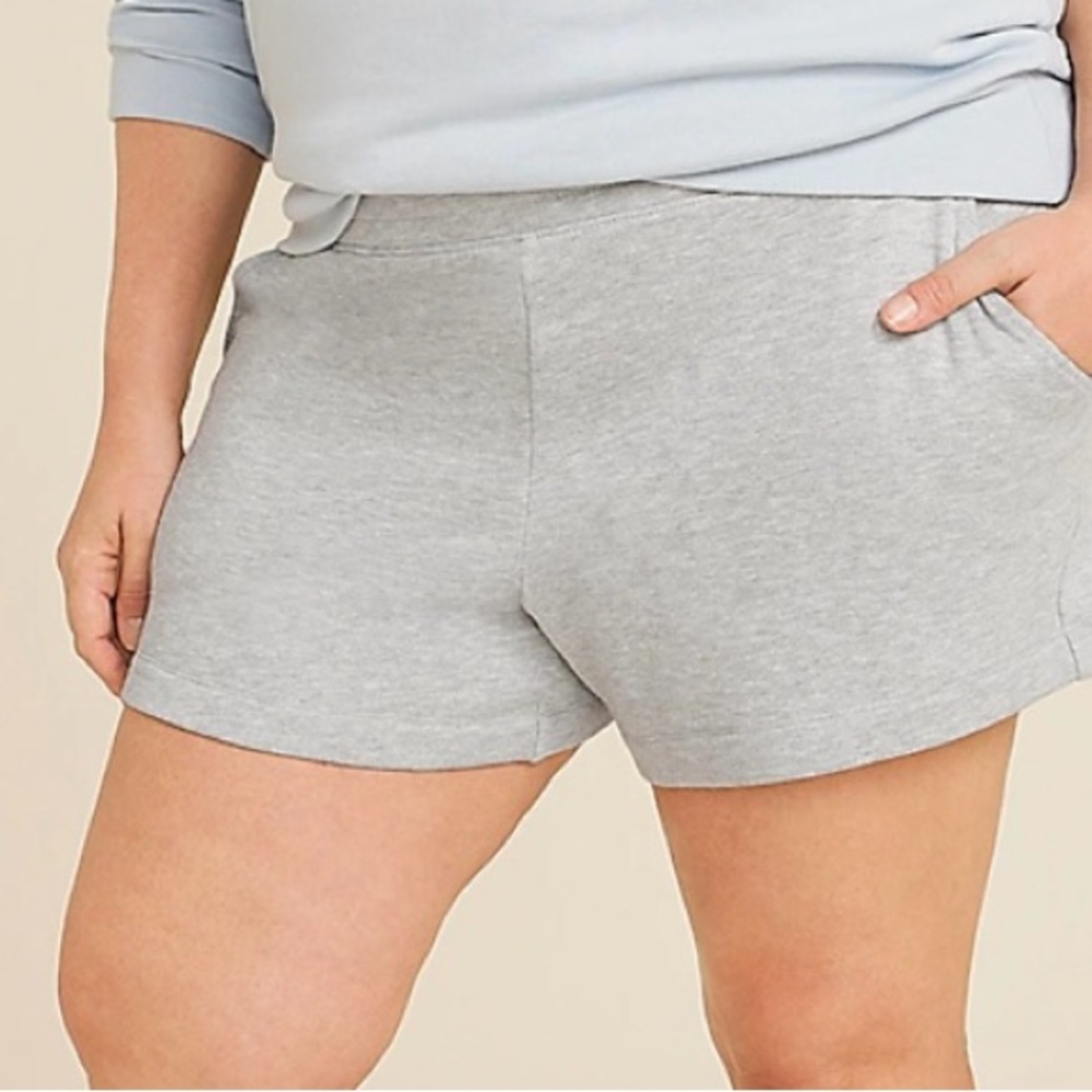 Plus Size Club Fleece High Rise 4in Short